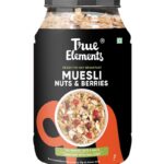 True Elements Crunchy Nuts & Berries Muesli 1kg